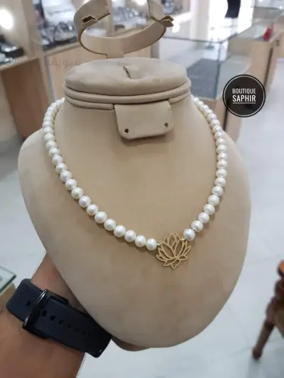 قلادة نساء ذهب