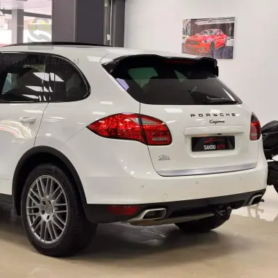 Porsche - Cayenne