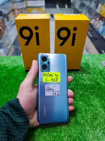 Realmi 9i