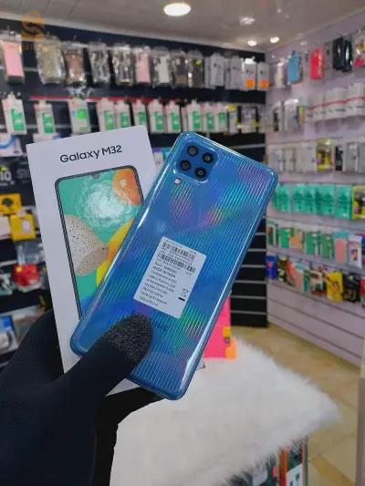 Samsung M32