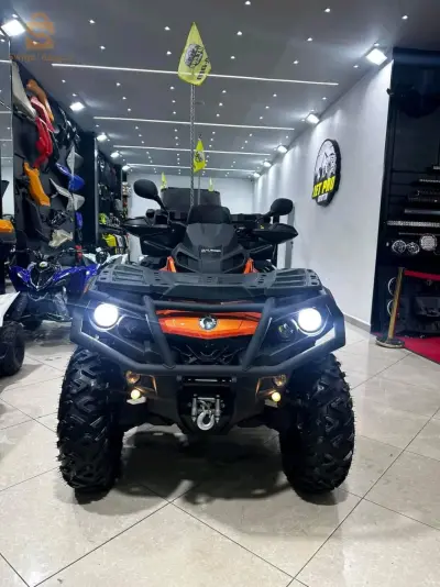 CAN-AM OUTLANDER MAX XTP