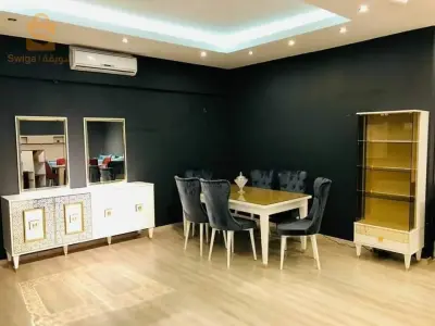 طاولة أكل