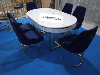 طاولة