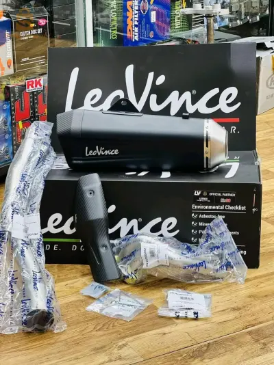 LEOVINCE Yamaha T Max 560 ligne complète LV-12 BLACK
