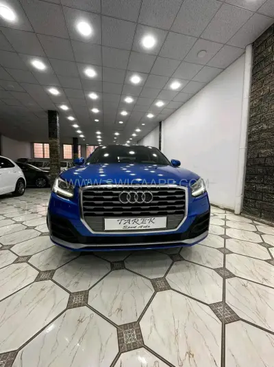audiQ2 sline 2.0. 143ch
