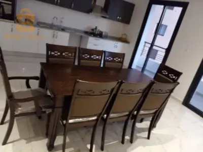eating table