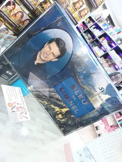 BLEU DE CIIANEL