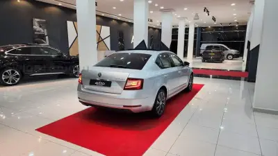 Skoda Octavia 2019 Laurin &Amp; Klement