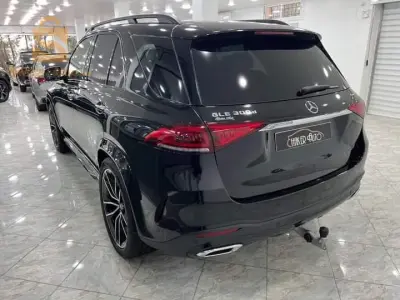 Mercedes GLE 300 07 place