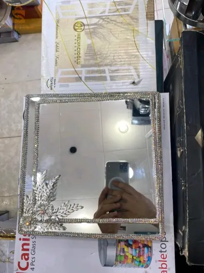 صينية زجاج