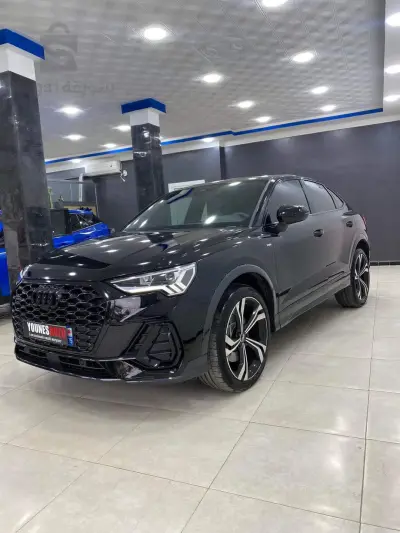Audi Q3 ⚫️40TDI S-line Sportback