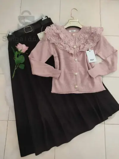 ensemble pull et jupe