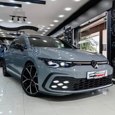 Volkswagen    Golf