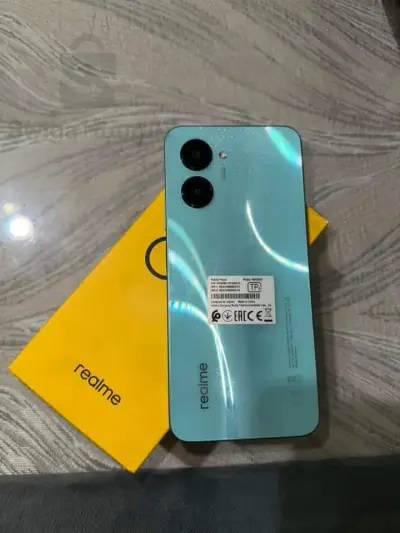 Realme c 33
