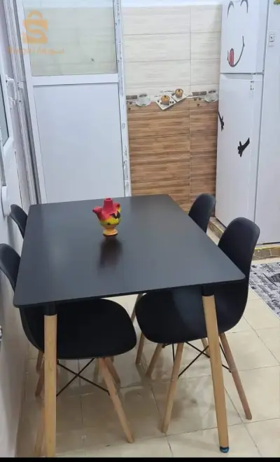 طاولة120/80