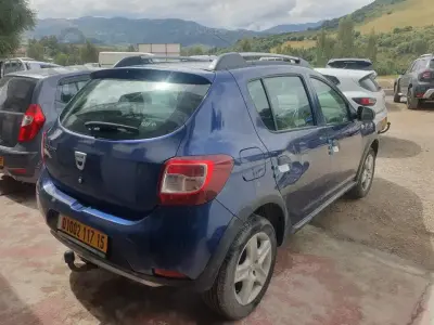 Dacia SENDERO