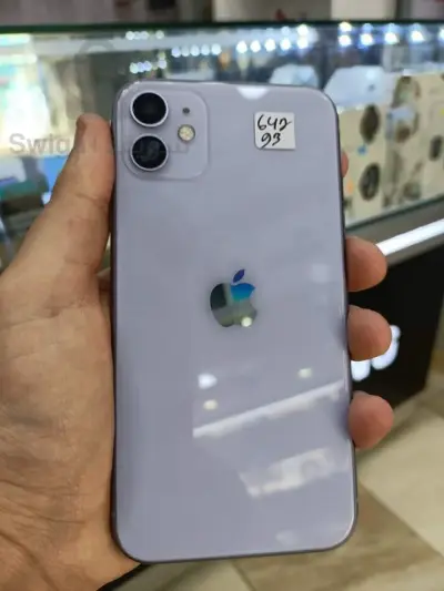 I phone 11 64GB