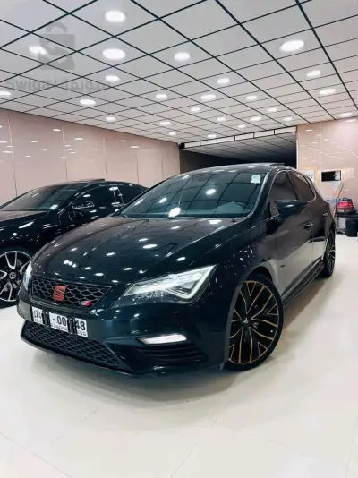 SEAT         LEON     CUPRA
