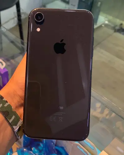 ايفون XR