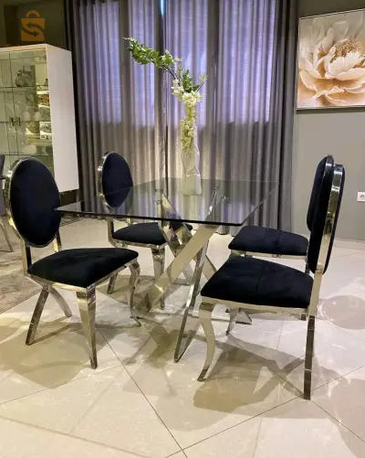 طاولة اكل