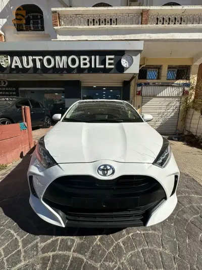 Yaris