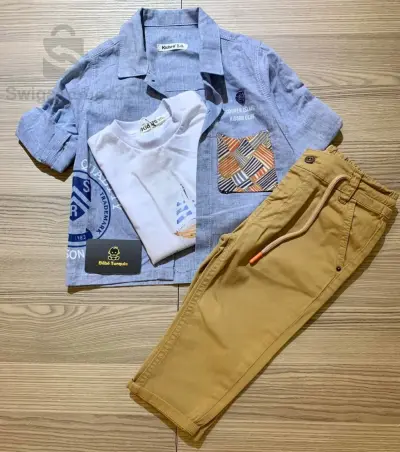 ملابس أطفال