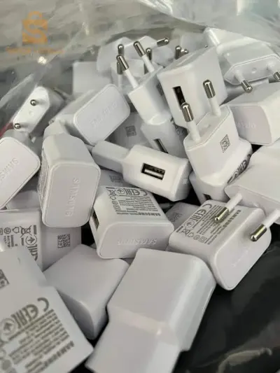 SAMSUNG CHARGER