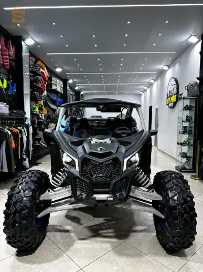 CAN-AM MAVERICK X3 XRS