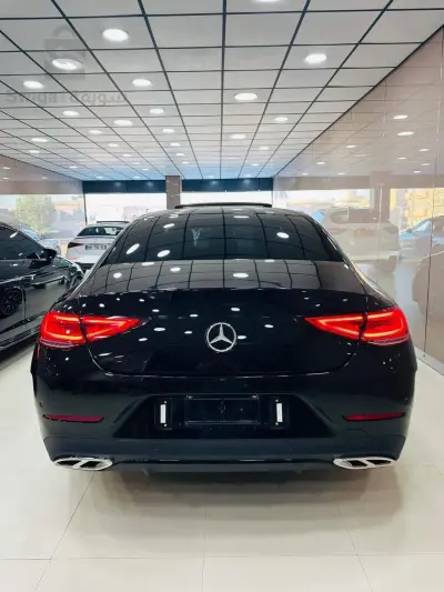 MÉRCEDES          CLS