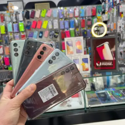 Samsung Galaxy M13
