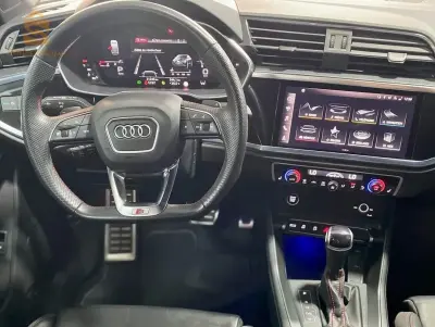 Audi Q3 S-Line