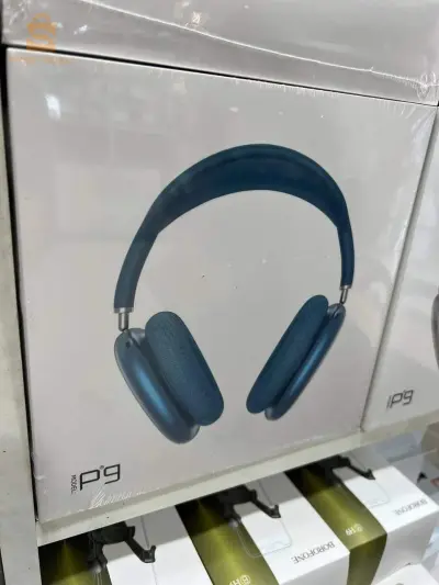 headphones MODEL P9