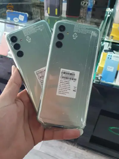 Samsung m13