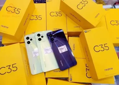 realme c35