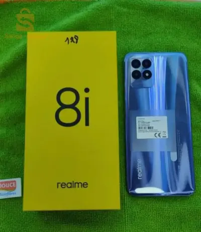 REALME 8i