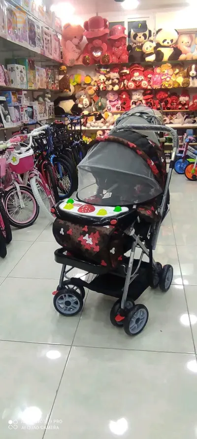 عربة اطفال