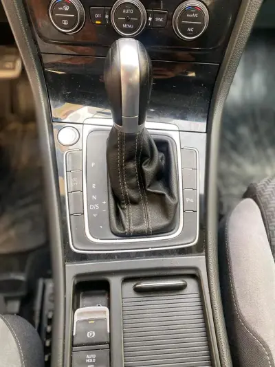 VW GOLF R-Lin
