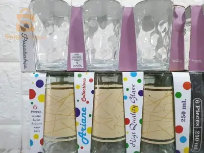 tasses de jus