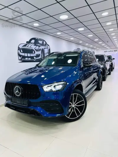 MÉRCEDES          GLE