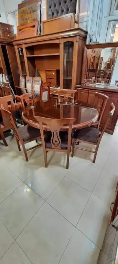 طاولة