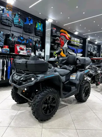 CAN-AM OUTLANDER 1000