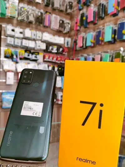 Realme 7i