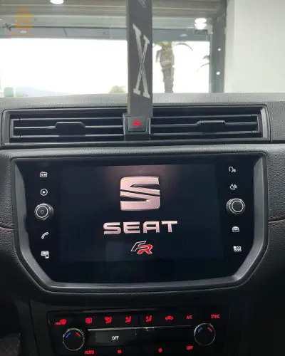 SEAT IBIZA F