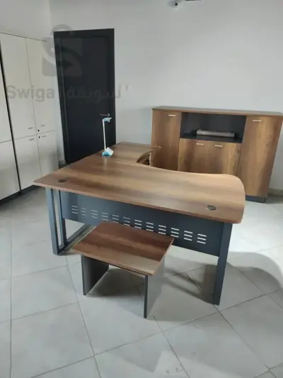 Bureau arrondi avec retour caisson 03T 22mmm