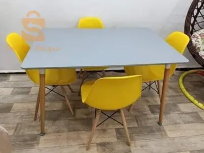 طاولة 4 كراسي