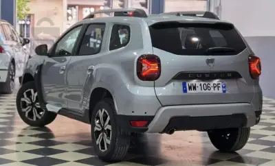 DACIA DUSTE