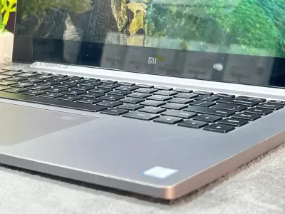 LAPTOP mi TM1701