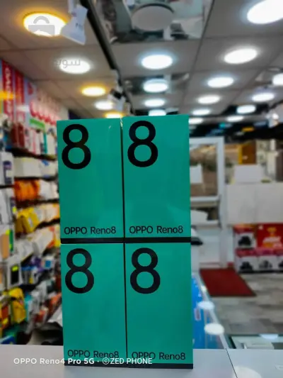 OPPO Reno 8 .