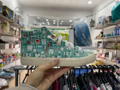 حذاء طبي