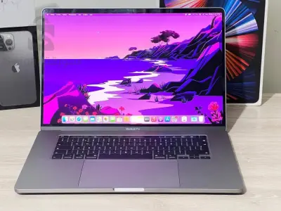 MACBOOK PRO 2019 16